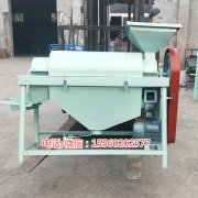 水稻脫芒機，黑龍江水稻打毛機、家用水稻去芒機，水稻脫芒機裝車